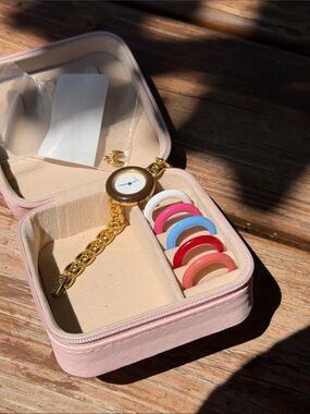 Gucci Chain Watch with Interchangeable Color Bezels - Pink Case